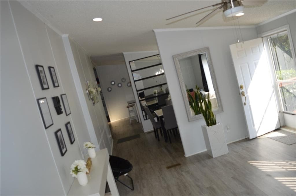 3 bedroom, 2 bathroom, 1,782 sq ft single family residence for sale at 125 Overlook Ridge Court, Alto, GA 30510 — photo 7
