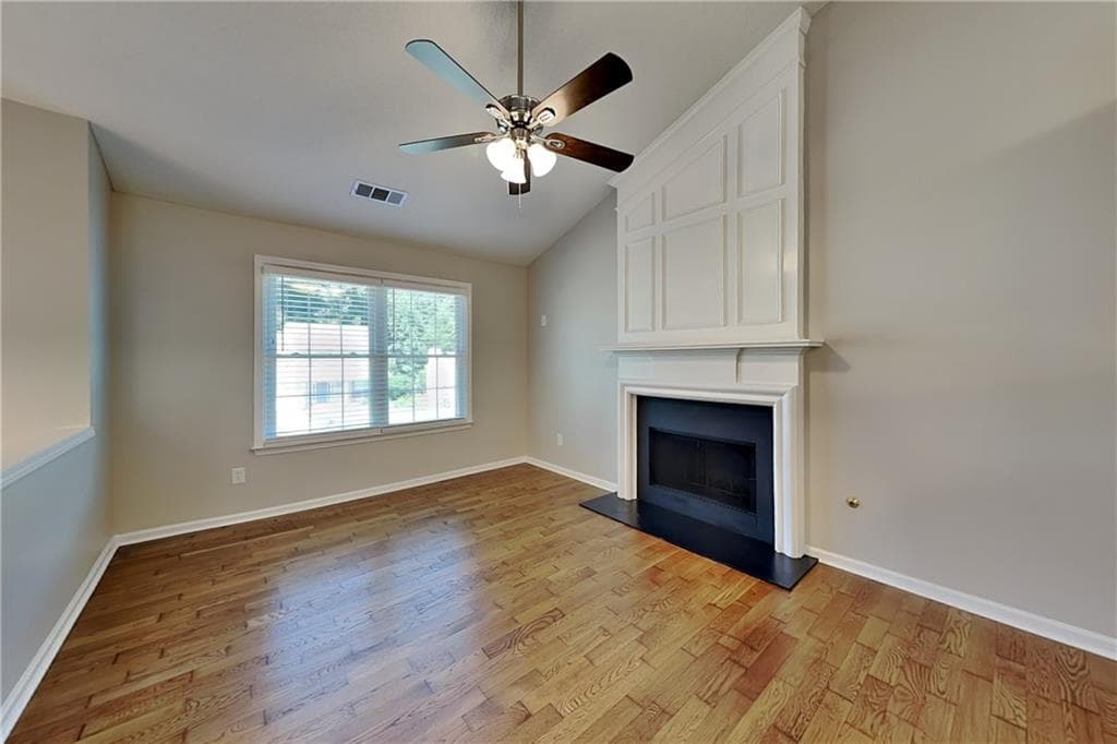 3 bedroom, 3 bathroom, 1,904 sq ft single family residence for rent at 379 Darter Run, Kennesaw, GA 30144 for $2,350 a month — photo 2
