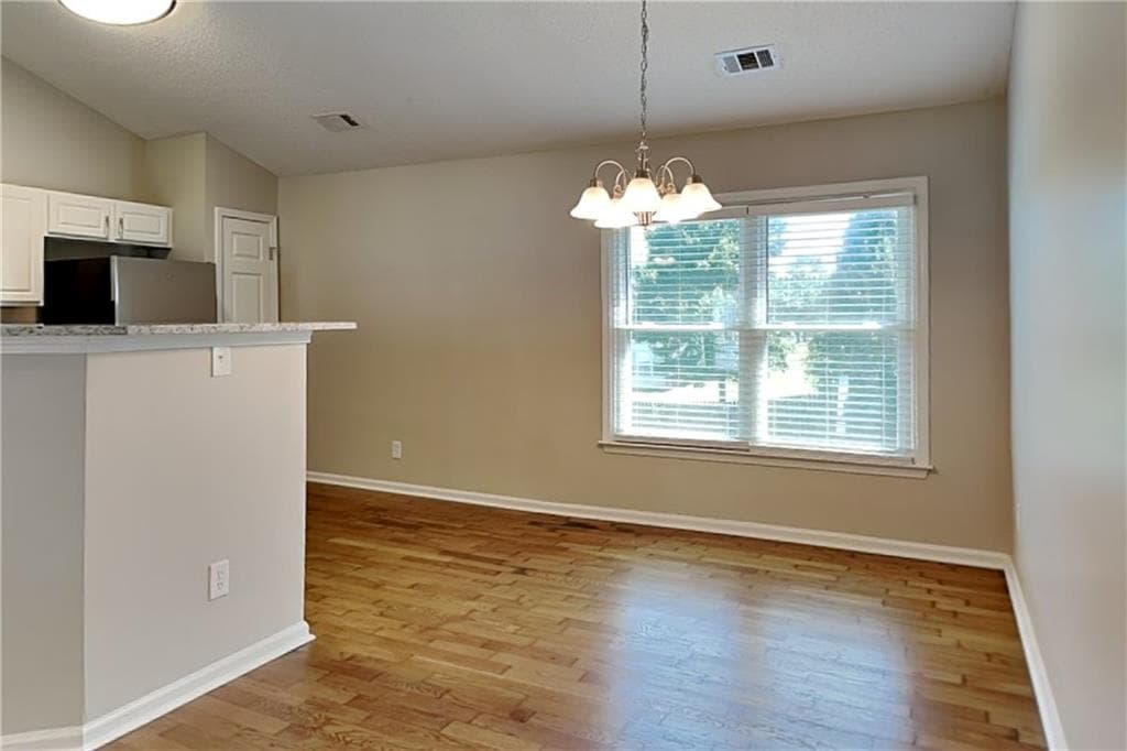 3 bedroom, 3 bathroom, 1,904 sq ft single family residence for rent at 379 Darter Run, Kennesaw, GA 30144 for $2,350 a month — photo 5
