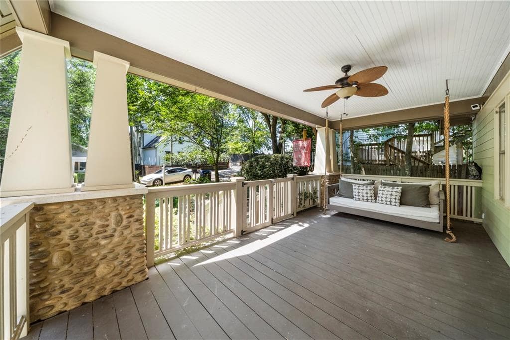 5 bedroom, 4 bathroom, 3,359 sq ft single family residence for sale at 811 Verner Street, Atlanta, GA 30318 — photo 5