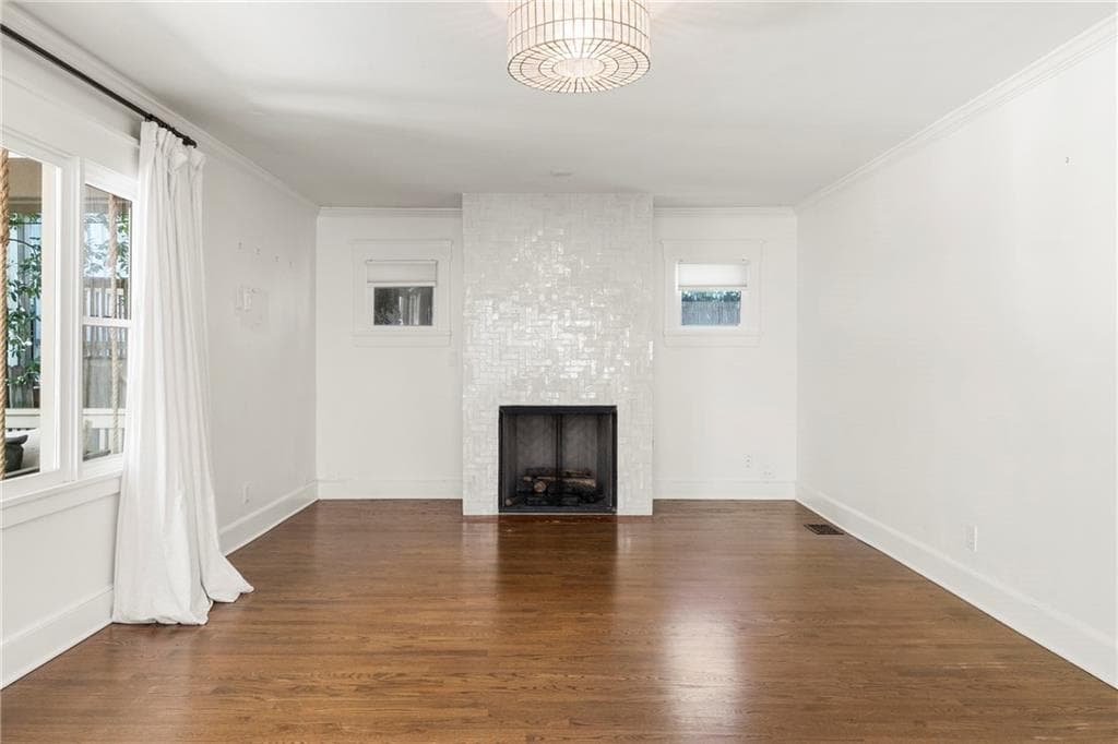 5 bedroom, 4 bathroom, 3,359 sq ft single family residence for sale at 811 Verner Street, Atlanta, GA 30318 — photo 7