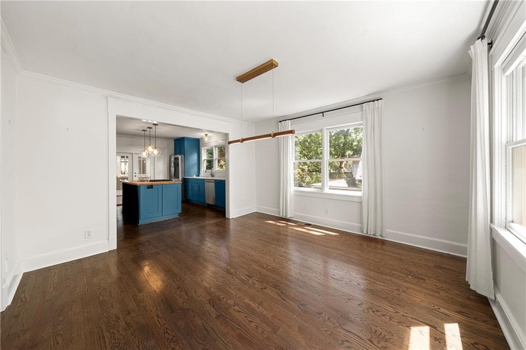 5 bedroom, 4 bathroom, 3,359 sq ft single family residence for sale at 811 Verner Street, Atlanta, GA 30318 — photo 10
