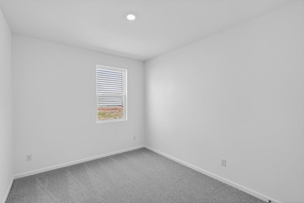5 bedroom, 3 bathroom, 2,598 sq ft single family residence under contract at 224 Groveton Court, Euharlee, GA 30145 — photo 7