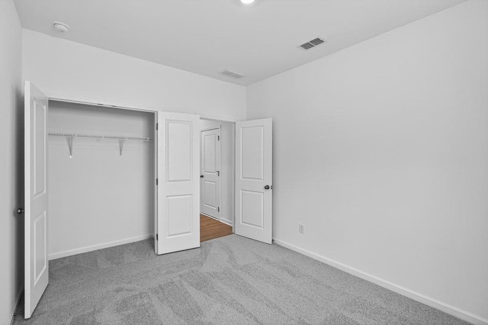 5 bedroom, 3 bathroom, 2,598 sq ft single family residence under contract at 224 Groveton Court, Euharlee, GA 30145 — photo 8