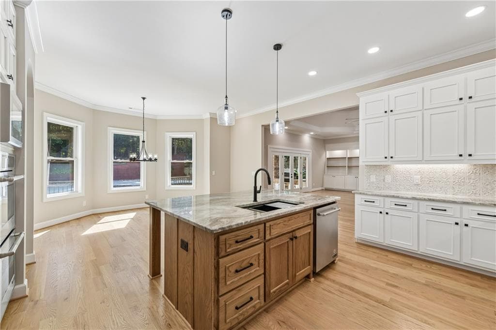 9 bedroom, 6 bathroom, 8,174 sq ft single family residence for sale at 2431 Rabbit Farm Circle, Loganville, GA 30052 — photo 3