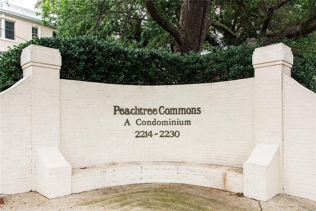 1 bedroom, 1 bathroom, 822 sq ft condominium for sale at 2222 Peachtree Road A3, Atlanta, GA 30309 — photo 2