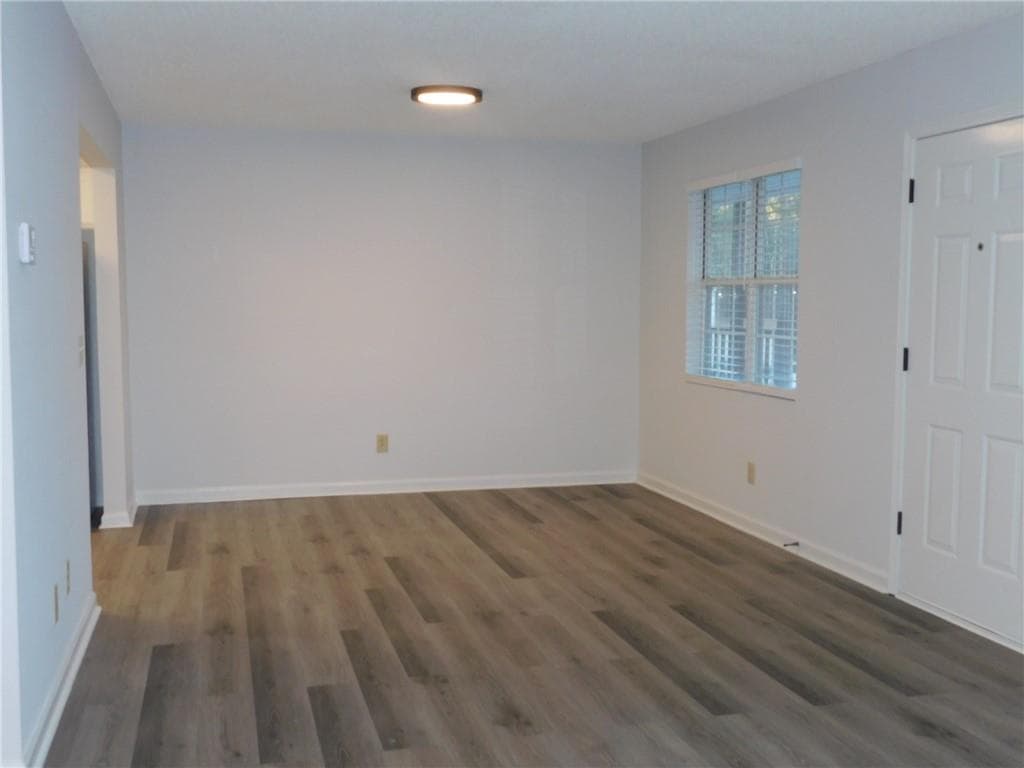 2 bedroom, 1 bathroom, 864 sq ft apartment for rent at 37 A Rock Garden Place, Dahlonega, GA 30533 for $1,295 a month — photo 5
