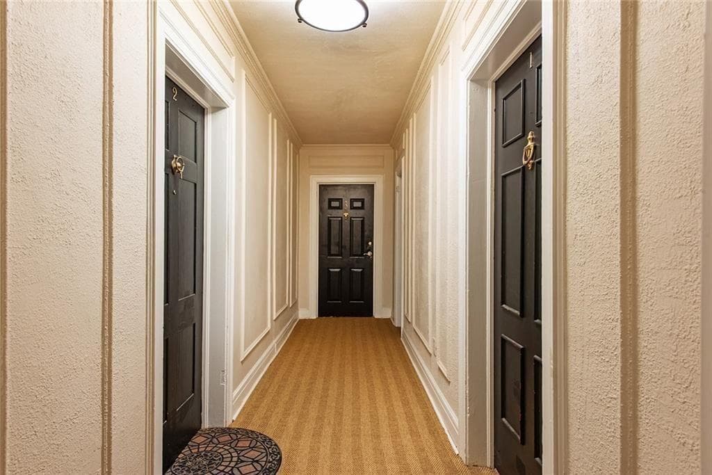 1 bedroom, 1 bathroom, 822 sq ft condominium for sale at 2222 Peachtree Road A3, Atlanta, GA 30309 — photo 5