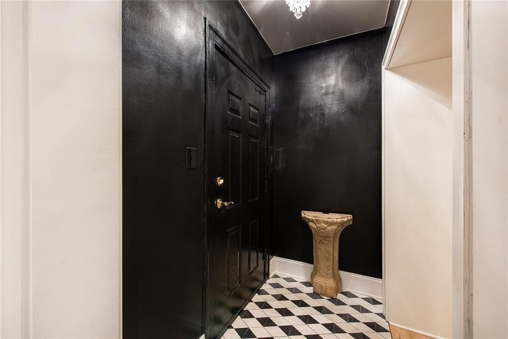 1 bedroom, 1 bathroom, 822 sq ft condominium for sale at 2222 Peachtree Road A3, Atlanta, GA 30309 — photo 7