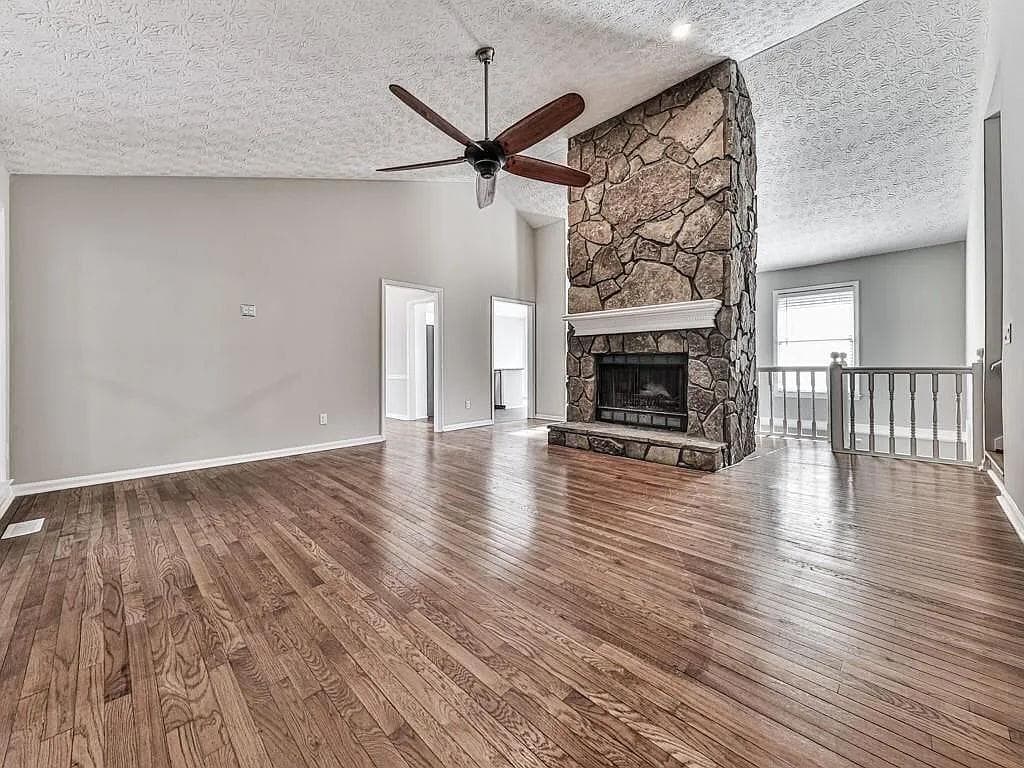 4 bedroom, 3 bathroom, 2,892 sq ft single family residence for rent at 2189 Chartwell Drive, Marietta, GA 30066 for $2,800 a month — photo 10