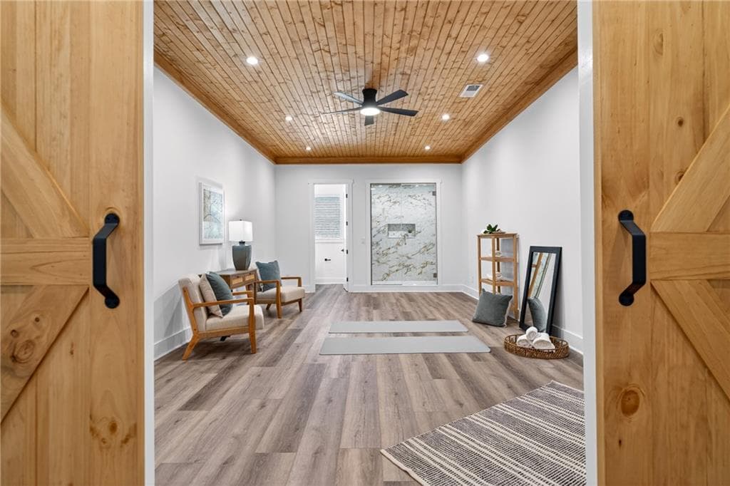 5 bedroom, 6 bathroom, 5,532 sq ft single family residence for sale at 300 Mountain Ridge Drive, Dahlonega, GA 30533 — photo 4