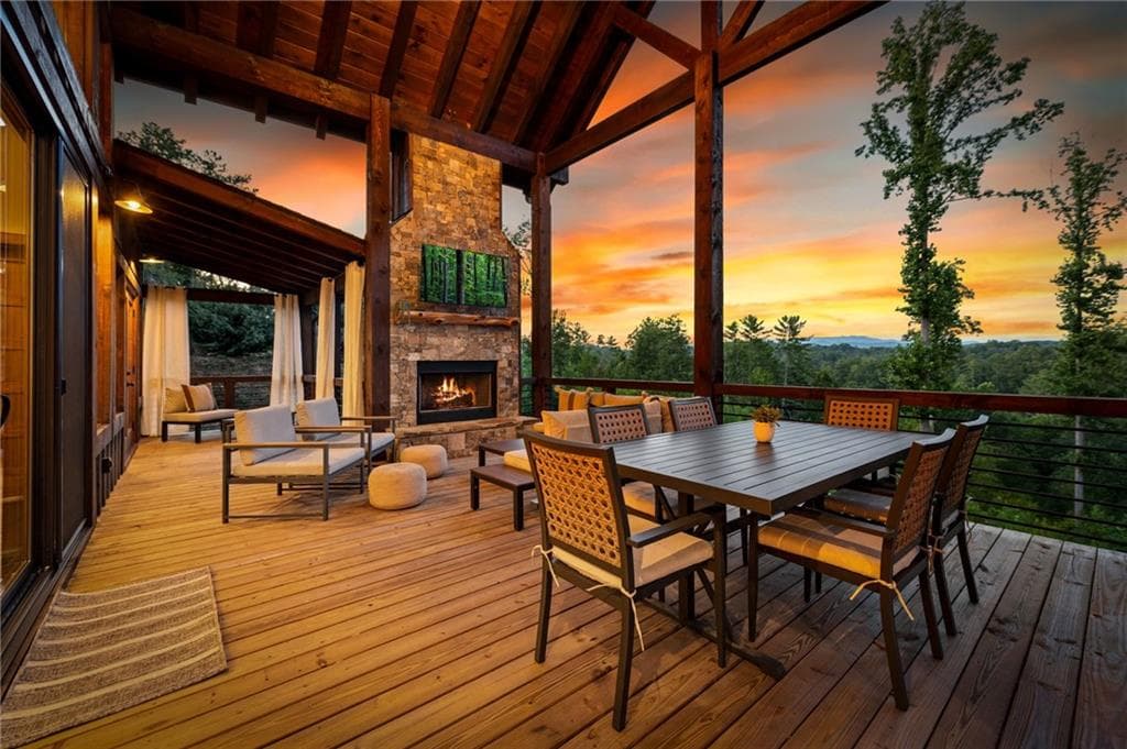 4 bedroom, 4 bathroom, 2,616 sq ft single family residence for sale at 107 Fish Tale Cove, Ellijay, GA 30540 — photo 4