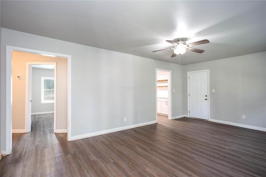 3 bedroom, 2 bathroom, 1,500 sq ft single family residence for sale at 349 Mossy Creek Drive, Marietta, GA 30067 — photo 3
