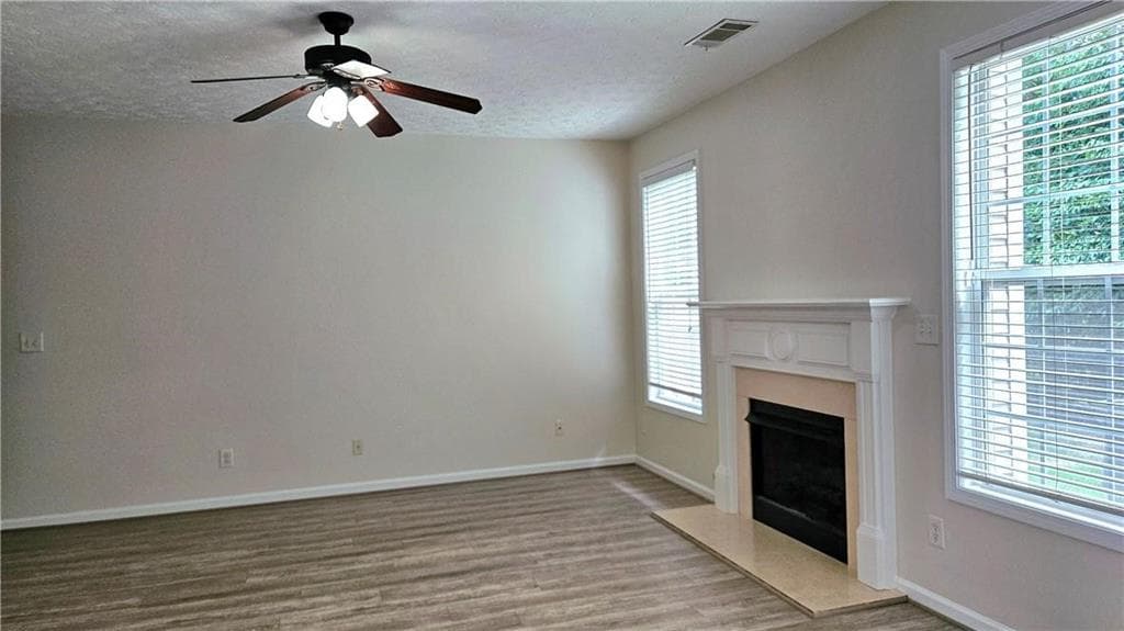 3 bedroom, 3 bathroom, 1,812 sq ft townhouse for rent at 3060 Kentmere Drive, Cumming, GA 30040 for $2,150 a month — photo 9