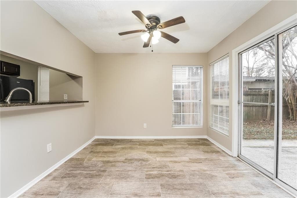 3 bedroom, 3 bathroom, 1,496 sq ft single family residence for sale at 3131 Linden Drive, Lawrenceville, GA 30044 — photo 5