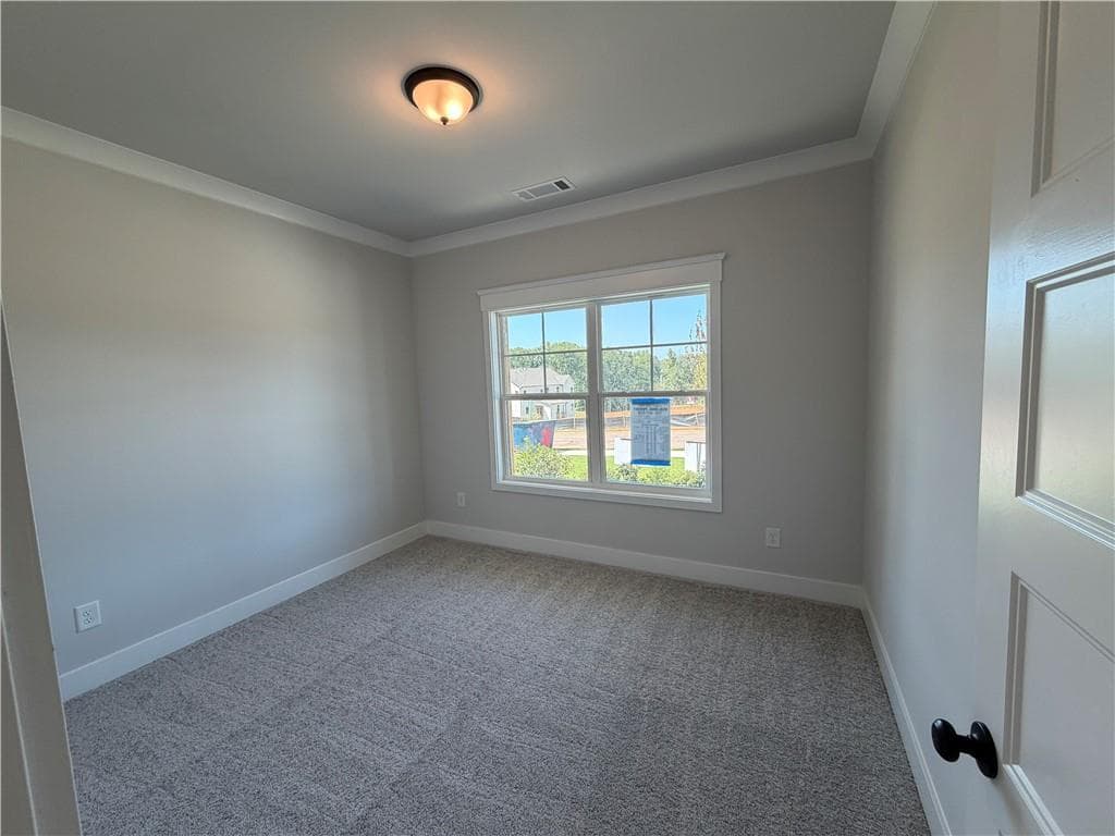 5 bedroom, 3 bathroom, 2,591 sq ft single family residence for sale at 67 Bufflehead Pass, Jefferson, GA 30549 — photo 4