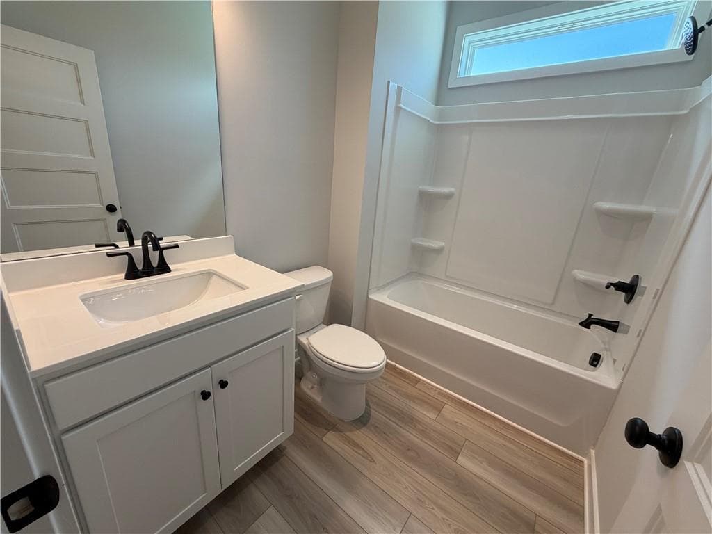 5 bedroom, 3 bathroom, 2,591 sq ft single family residence for sale at 67 Bufflehead Pass, Jefferson, GA 30549 — photo 6