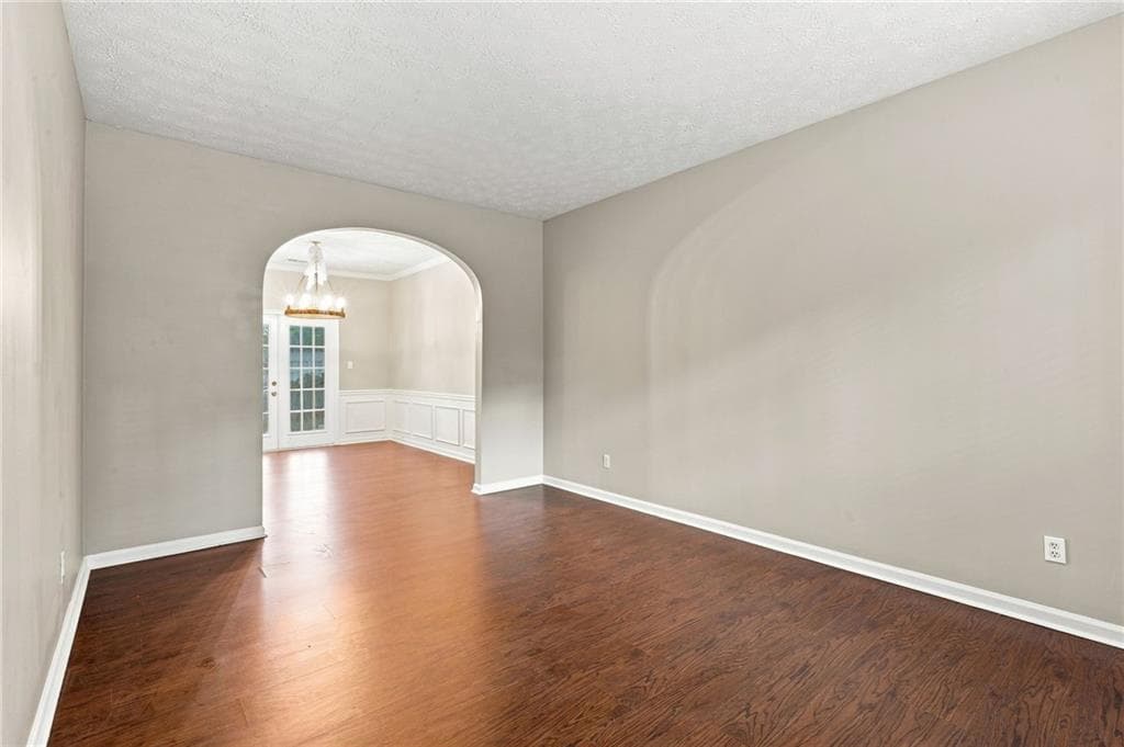 4 bedroom, 3 bathroom, 2,562 sq ft single family residence for sale at 3848 Kirkwood Run, Kennesaw, GA 30144 — photo 7