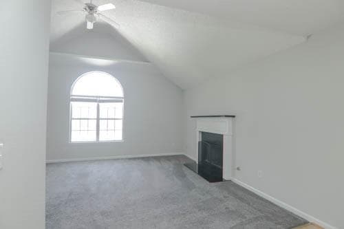 3 bedroom, 2 bathroom, 1,364 sq ft single family residence under contract at 1094 Sugarcreek Way, Riverdale, GA 30296 — photo 9