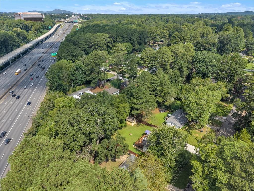 3 bedroom, 2 bathroom, 1,150 sq ft single family residence for sale at 610 Oriole Drive, Marietta, GA 30067 — photo 6