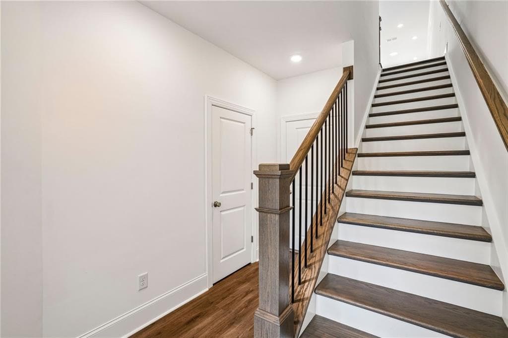 3 bedroom, 4 bathroom, 1,720 sq ft townhouse for sale at 1263 Northwyn Drive 256, Cumming, GA 30041 — photo 5