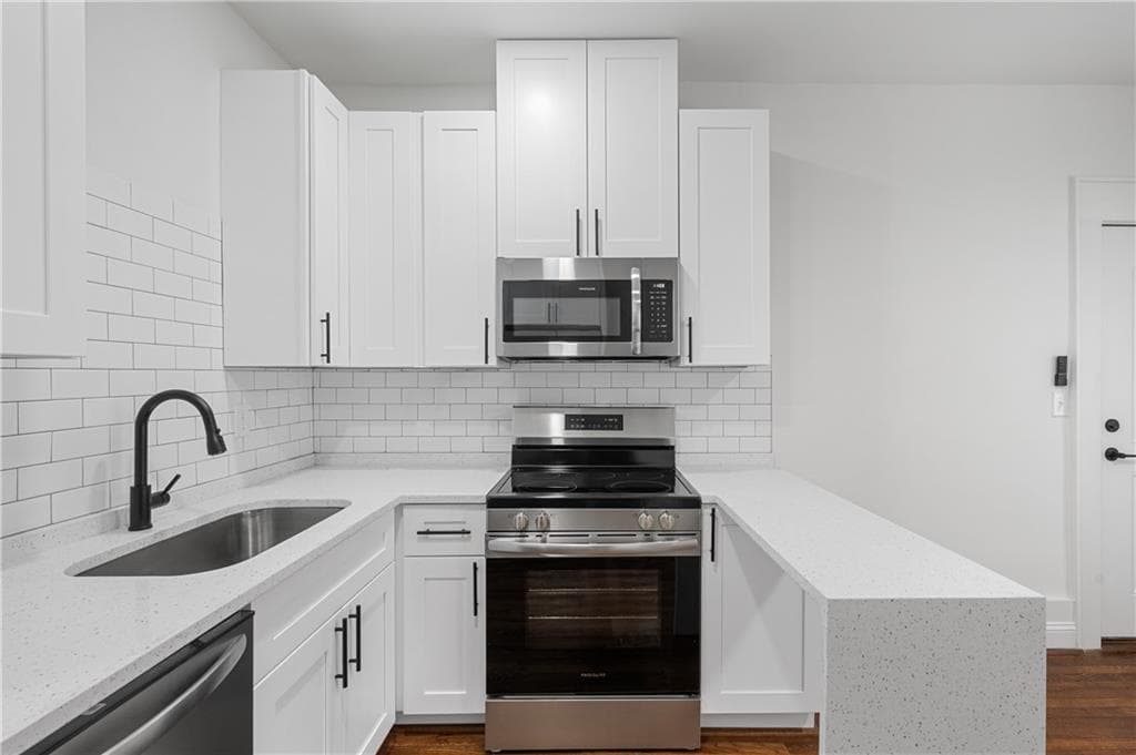 1 bedroom, 1 bathroom, 800 sq ft apartment for rent at 405 4th Street, Atlanta, GA 30308 for $1,500 a month — photo 5