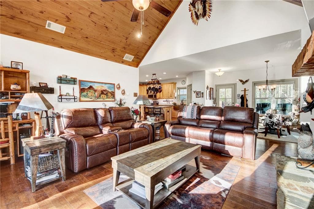 3 bedroom, 2 bathroom, 1,835 sq ft single family residence for sale at 2406 Winterview Ridge, Gainesville, GA 30506 — photo 9