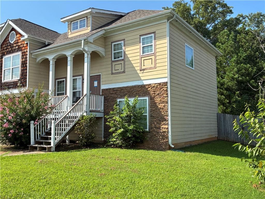 5 bedroom, 3 bathroom, 2,056 sq ft single family residence for sale at 29 Barnsley Village Drive, Adairsville, GA 30103 — photo 2
