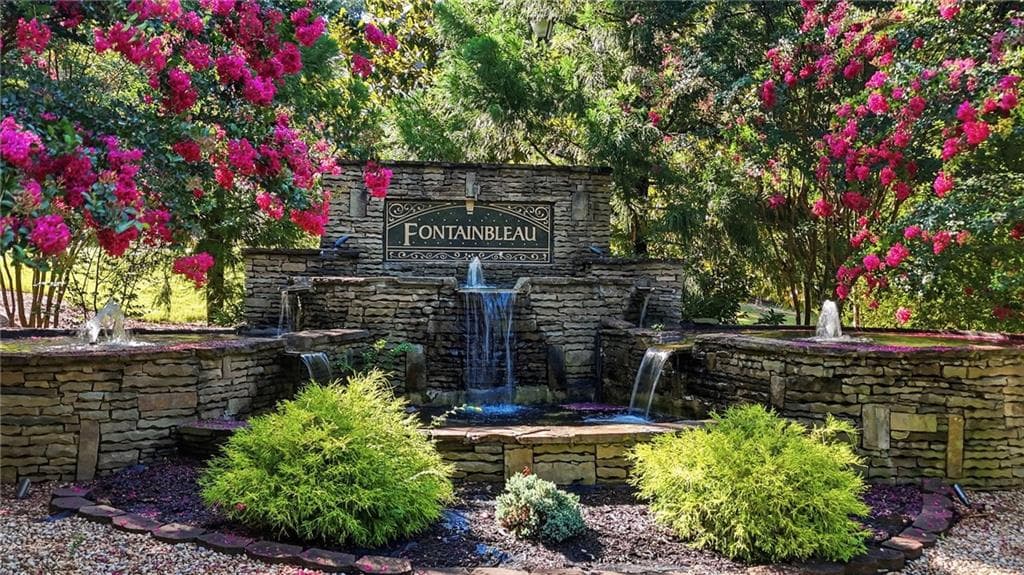 single family residence for sale at 2051 Fontainbleau Drive, Conyers, GA 30094 — photo 2