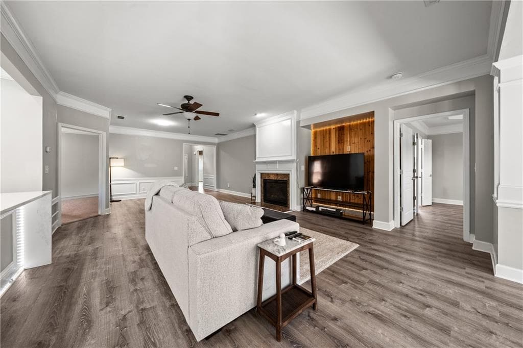 3 bedroom, 2 bathroom, 2,119 sq ft single family residence for sale at 421 Beacon Court, Griffin, GA 30223 — photo 5