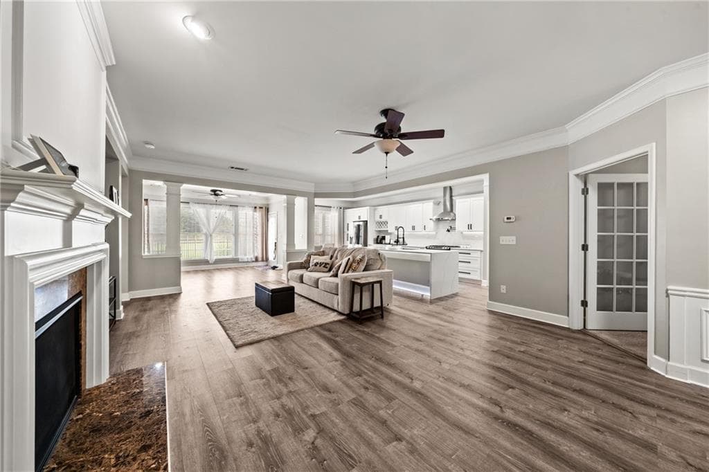 3 bedroom, 2 bathroom, 2,119 sq ft single family residence for sale at 421 Beacon Court, Griffin, GA 30223 — photo 6