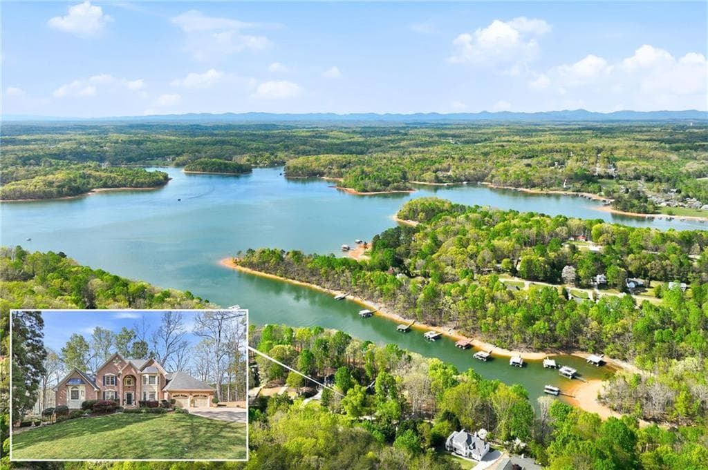 4 bedroom, 5 bathroom, 6,117 sq ft single family residence under contract at 3176 Deepwater Drive, Gainesville, GA 30506 — photo 3