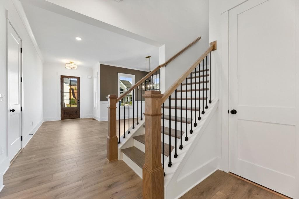 5 bedroom, 4 bathroom, 3,199 sq ft single family residence for sale at 3350 Hillshire Drive, Cumming, GA 30028 — photo 3