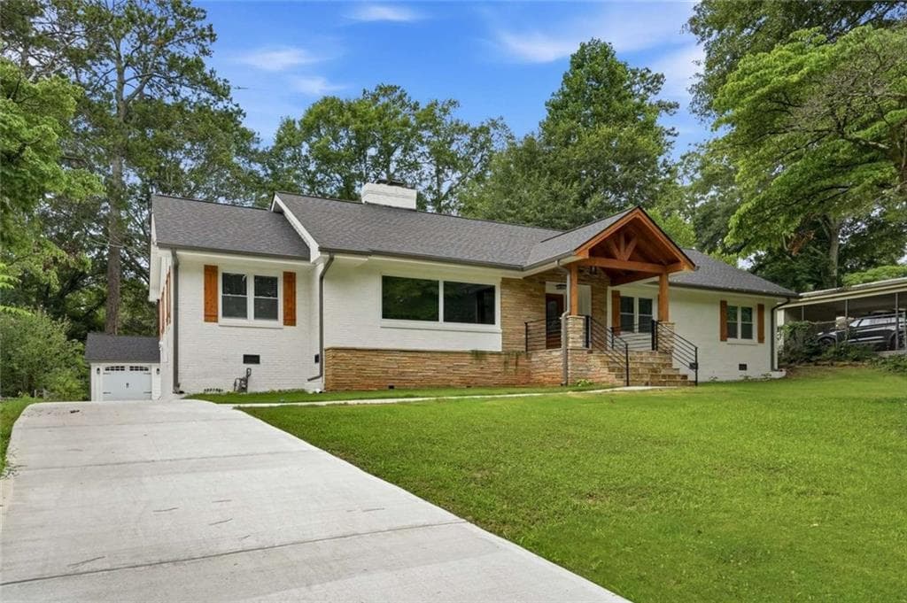 3 bedroom, 2 bathroom, 2,217 sq ft single family residence for sale at 2304 Rugby Lane, College Park, GA 30337 — photo 2