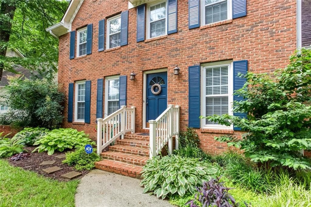 4 bedroom, 3 bathroom, 2,034 sq ft single family residence under contract at 4769 Quail Hunt Court, Powder Springs, GA 30127 — photo 3