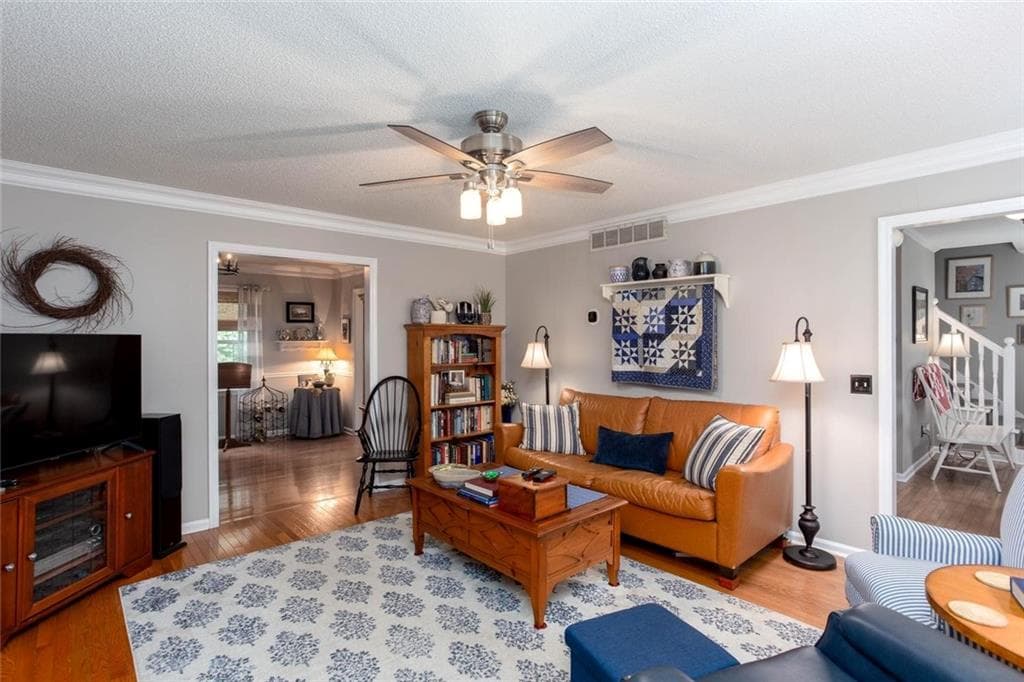 4 bedroom, 3 bathroom, 2,034 sq ft single family residence under contract at 4769 Quail Hunt Court, Powder Springs, GA 30127 — photo 8