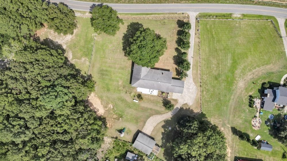 4 bedroom, 3 bathroom, 2,500 sq ft single family residence for sale at 622 Harmony Road, Aragon, GA 30104 — photo 3