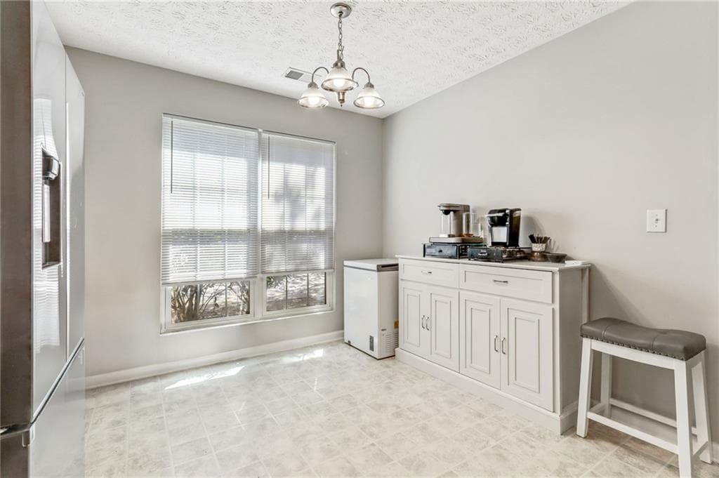 3 bedroom, 3 bathroom, 1,560 sq ft townhouse under contract at 3347 Waldrop Trail, Decatur, GA 30034 — photo 6