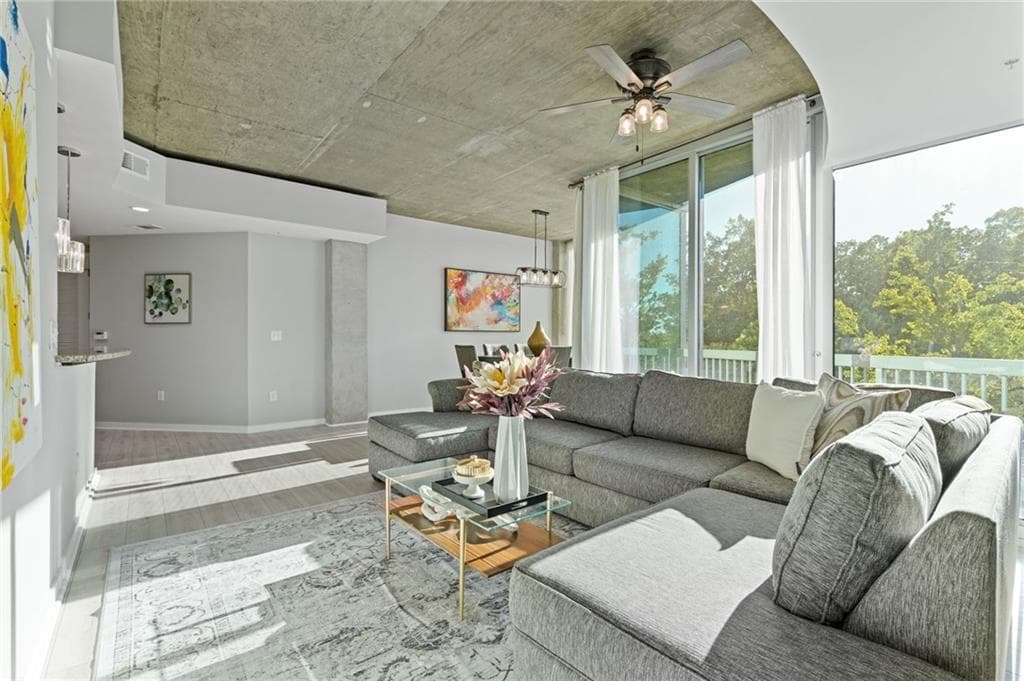 1 bedroom, 1 bathroom, 1,103 sq ft condominium for sale at 3300 Windy Ridge Parkway 621, Atlanta, GA 30339 — photo 10