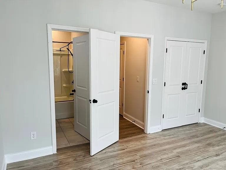 2 bedroom, 4 bathroom, 1,280 sq ft townhouse for sale at 2635 Creekside Drive, Atlanta, GA 30318 — photo 8