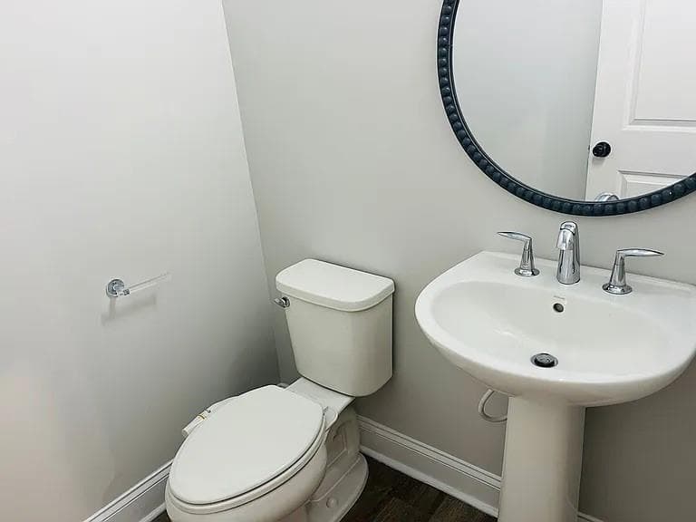 2 bedroom, 4 bathroom, 1,280 sq ft townhouse for sale at 2635 Creekside Drive, Atlanta, GA 30318 — photo 9