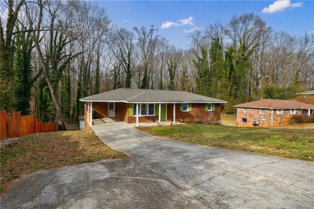 3 bedroom, 2 bathroom, 1,246 sq ft single family residence for sale at 5310 Timbo Lane, Mableton, GA 30126 — photo 4