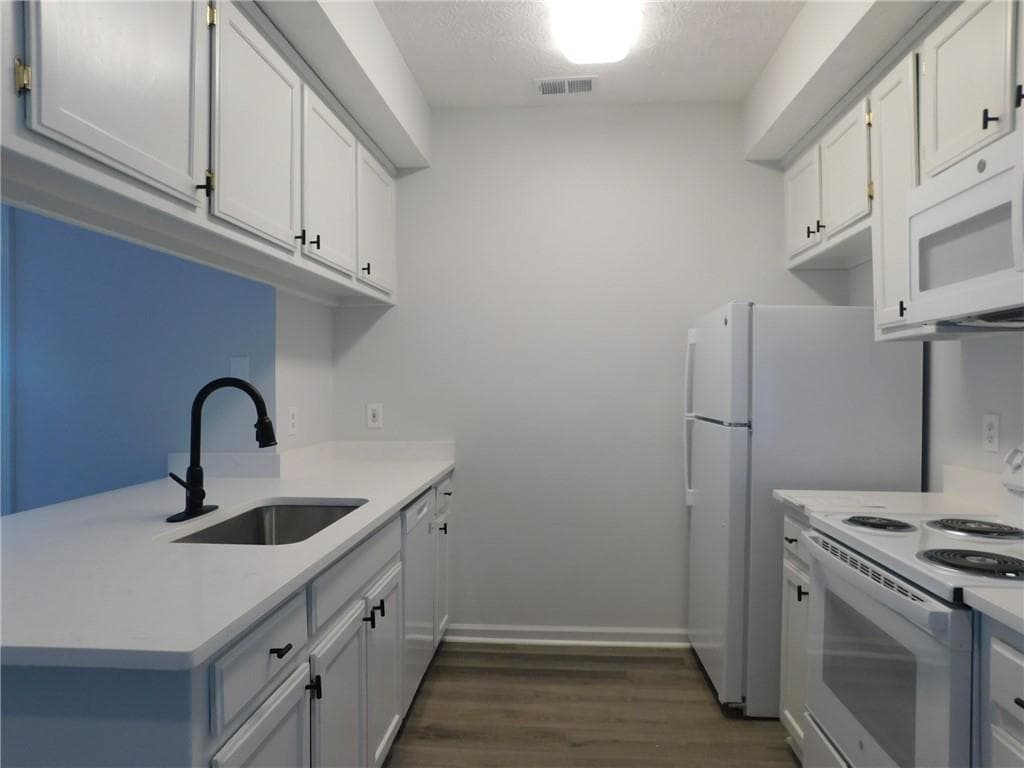 2 bedroom, 2 bathroom duplex for rent at 58 A Brentwood Lane, Dawsonville, GA 30534 for $1,430 a month — photo 7