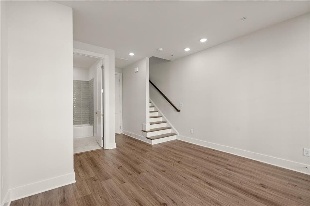 2 bedroom, 4 bathroom, 1,644 sq ft townhouse for sale at 642 Soul Alley 105, Alpharetta, GA 30009 — photo 6