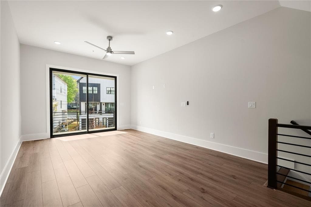 2 bedroom, 4 bathroom, 1,644 sq ft townhouse for sale at 642 Soul Alley 105, Alpharetta, GA 30009 — photo 10