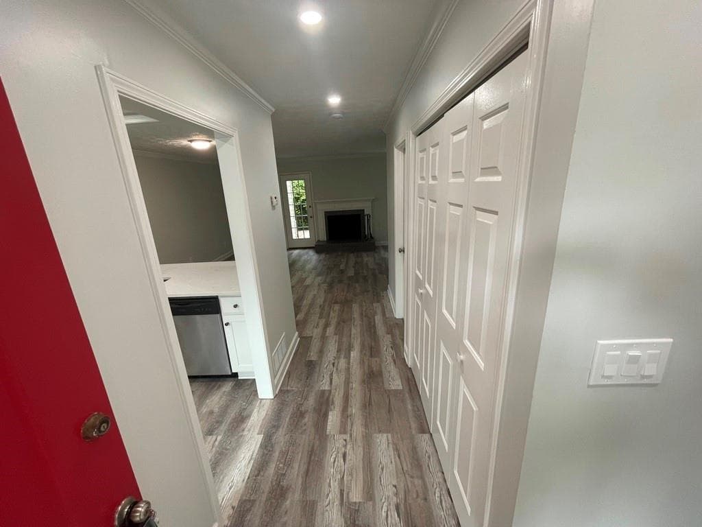 2 bedroom, 3 bathroom, 1,355 sq ft townhouse for rent at 2260 Newport Landing, Alpharetta, GA 30009 for $2,200 a month — photo 7