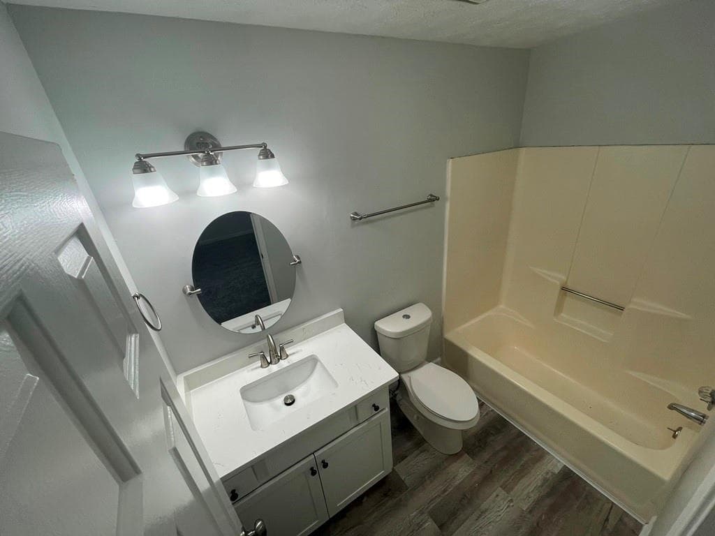2 bedroom, 3 bathroom, 1,355 sq ft townhouse for rent at 2260 Newport Landing, Alpharetta, GA 30009 for $2,200 a month — photo 10