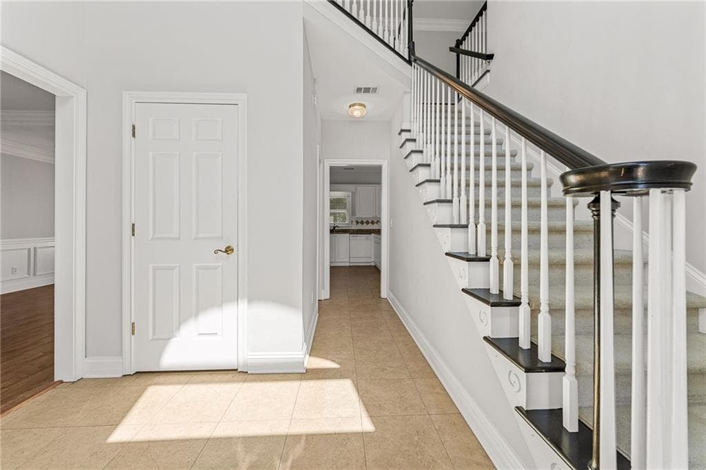 4 bedroom, 3 bathroom, 2,706 sq ft single family residence for rent at 969 Light House Way, Lawrenceville, GA 30043 for $2,600 a month — photo 6