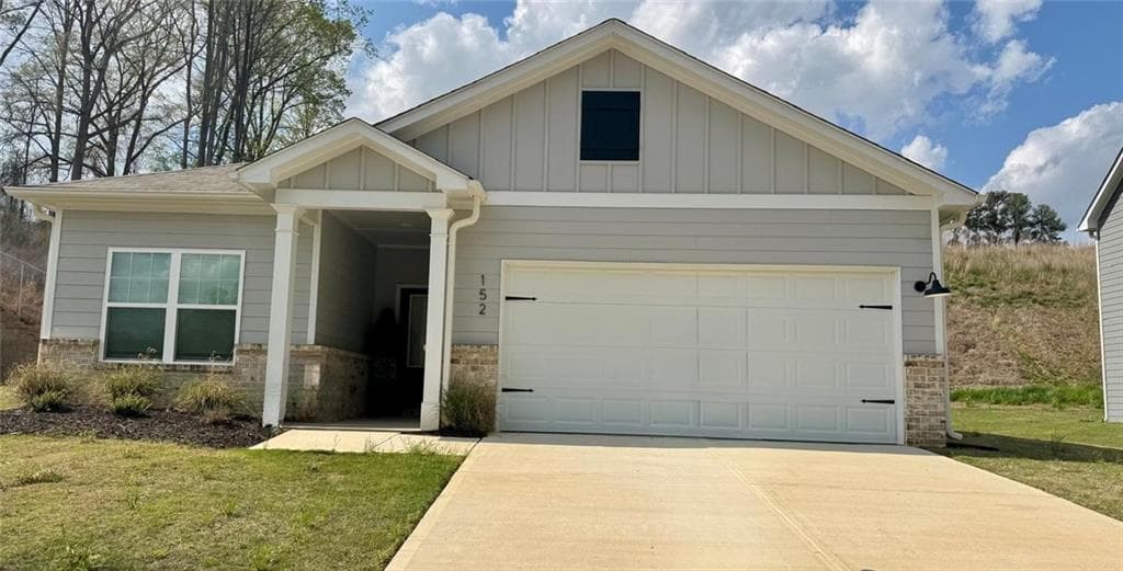3 bedroom, 2 bathroom, 1,852 sq ft single family residence for rent at 152 Bluegill Drive, Jefferson, GA 30549 for $2,500 a month