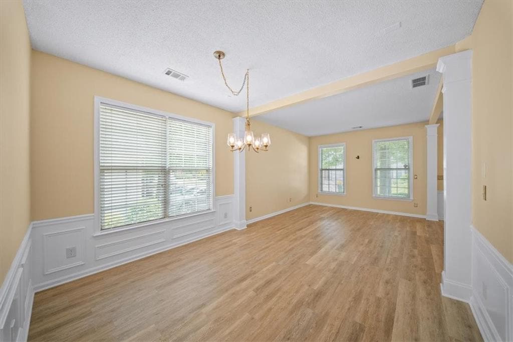 3 bedroom, 3 bathroom, 3,396 sq ft single family residence for sale at 715 Purslane Way, Woodstock, GA 30188 — photo 8